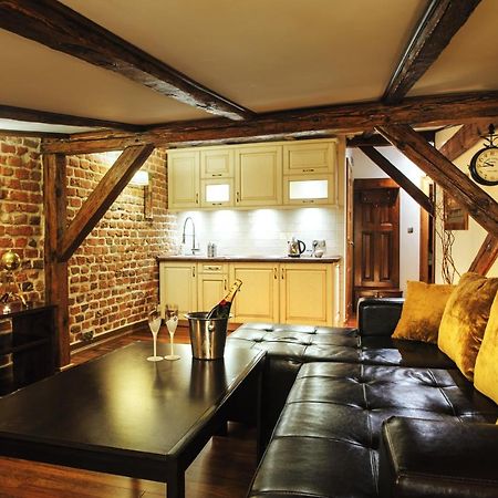 Apartamenty Chleb I Wino Torun Exterior foto